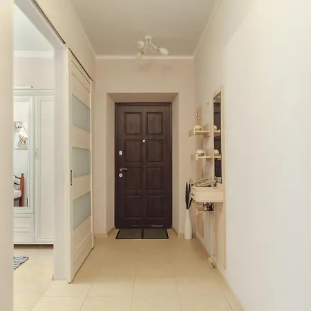 Apartment Apartland On Nezavisimosti 16 Minsk