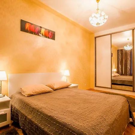 Apartland On Nezavisimosti 16 Minsk