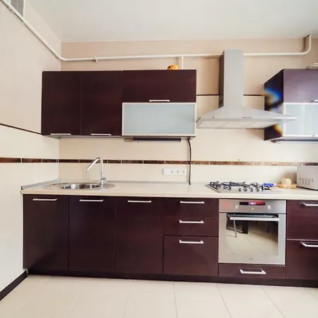 Apartland On Nezavisimosti 16 *